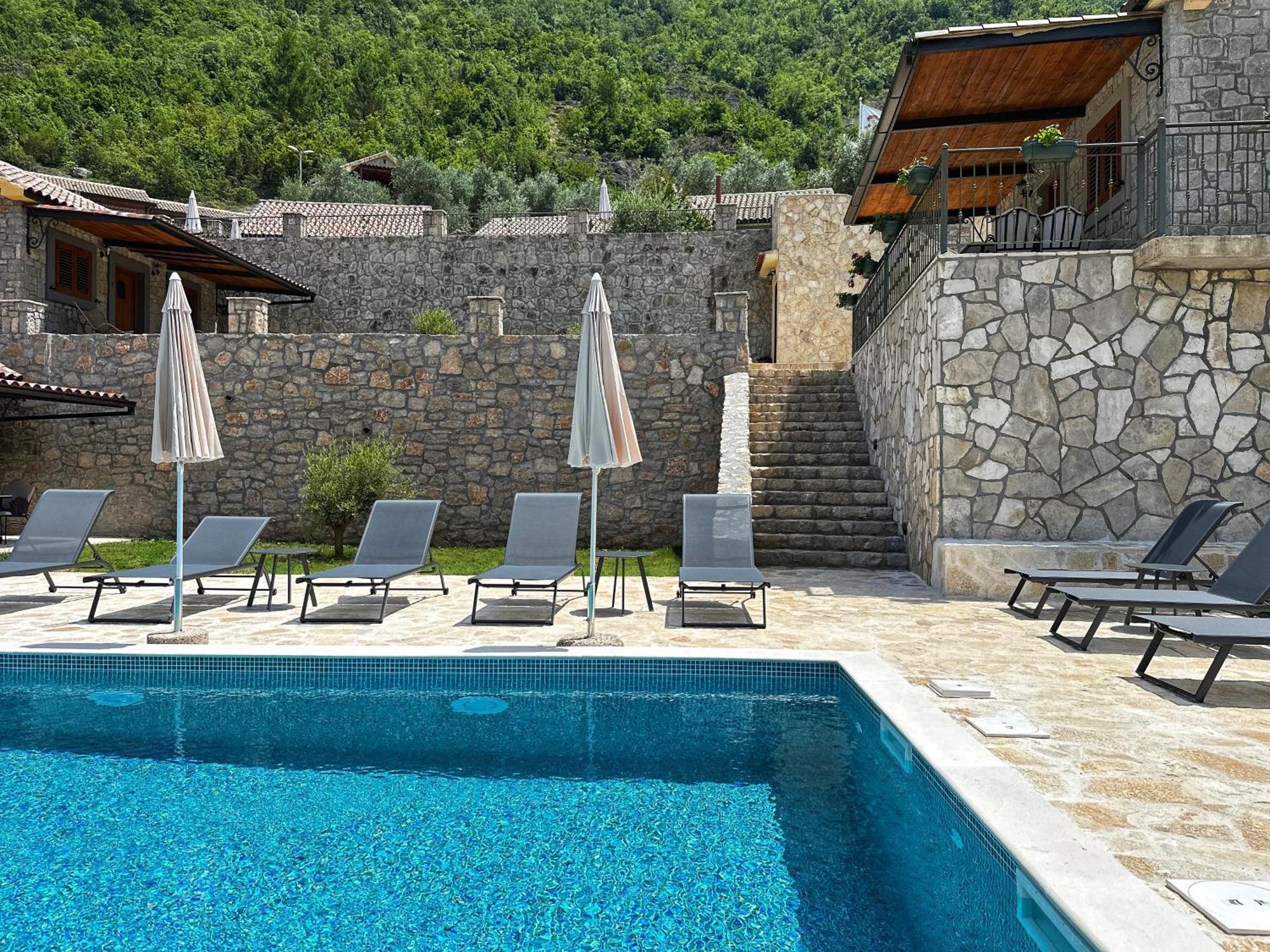 Eco Merak Virpazar
